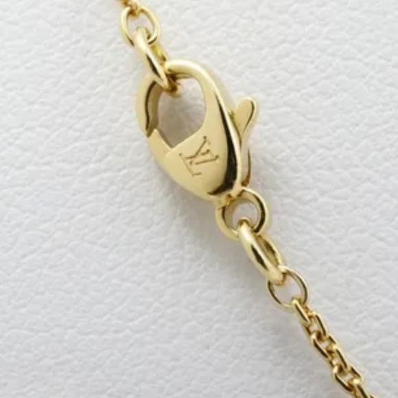 Louis Vuitton LV Volt 750 Gold and Diamond One Pendant Necklace - Picture 7 of 11